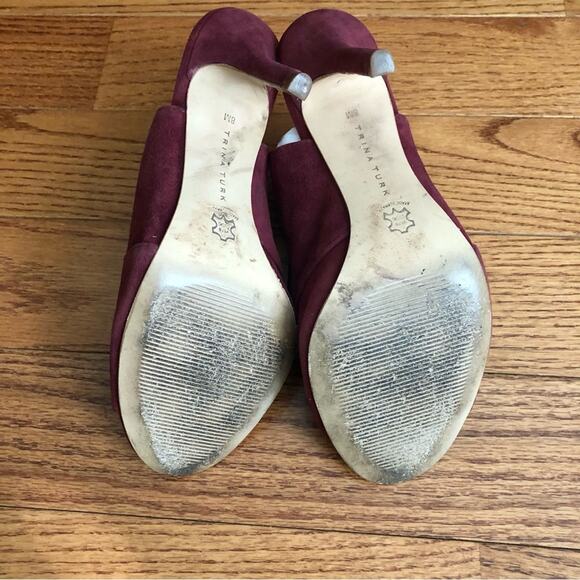 Trina Turk TARE Laguna Tawny Port Deep Burgundy Suede Mules Heels Women’s Size 8 - Picture 10 of 12